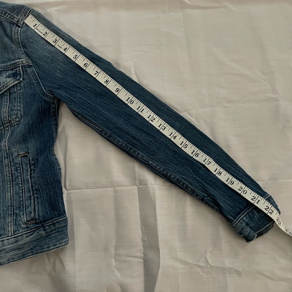 H&M Women’s Jean Jacket Size 4 - Picture 5 of 9